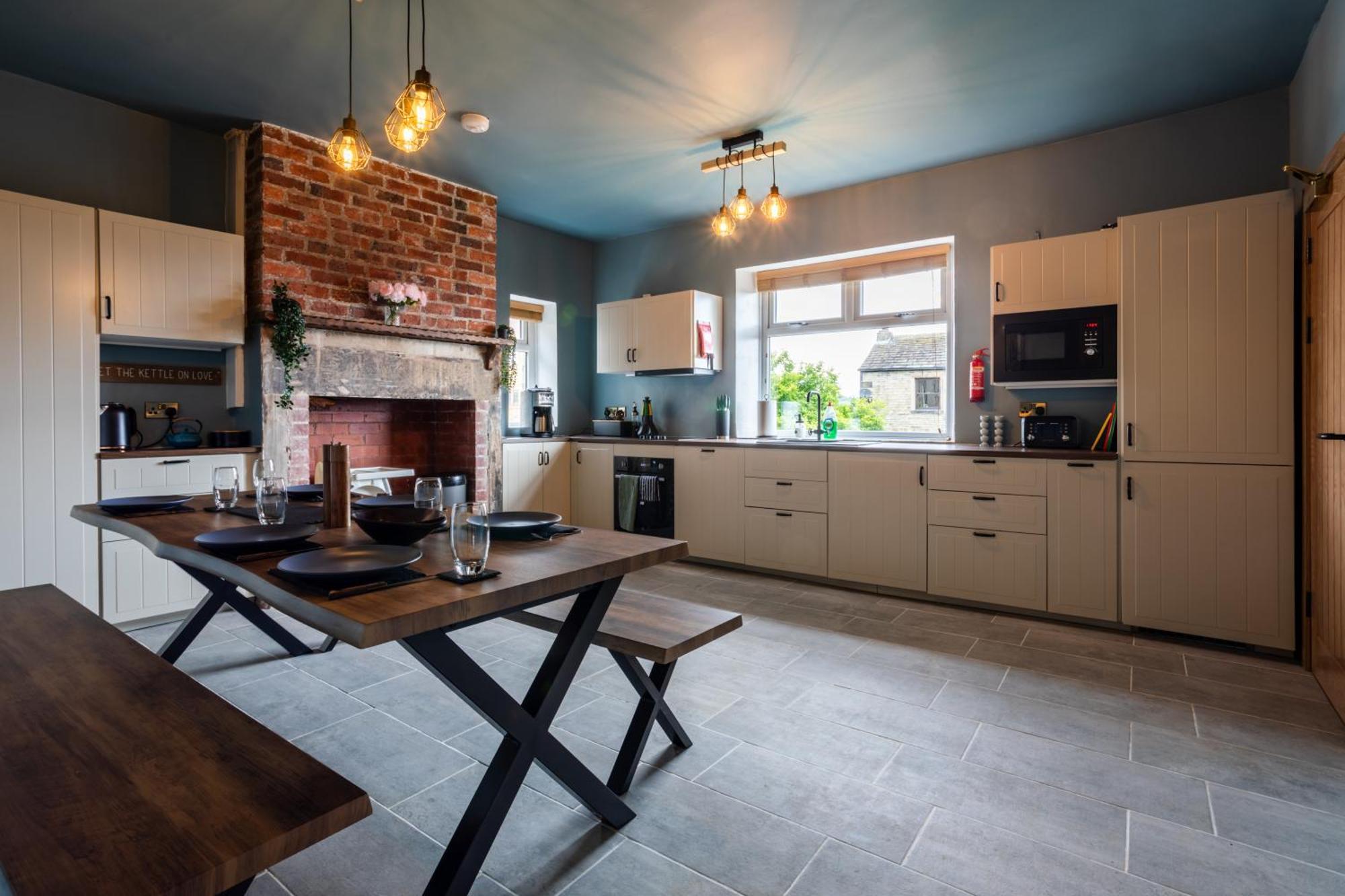 Holmfield House Villa Clayton West ภายนอก รูปภาพ