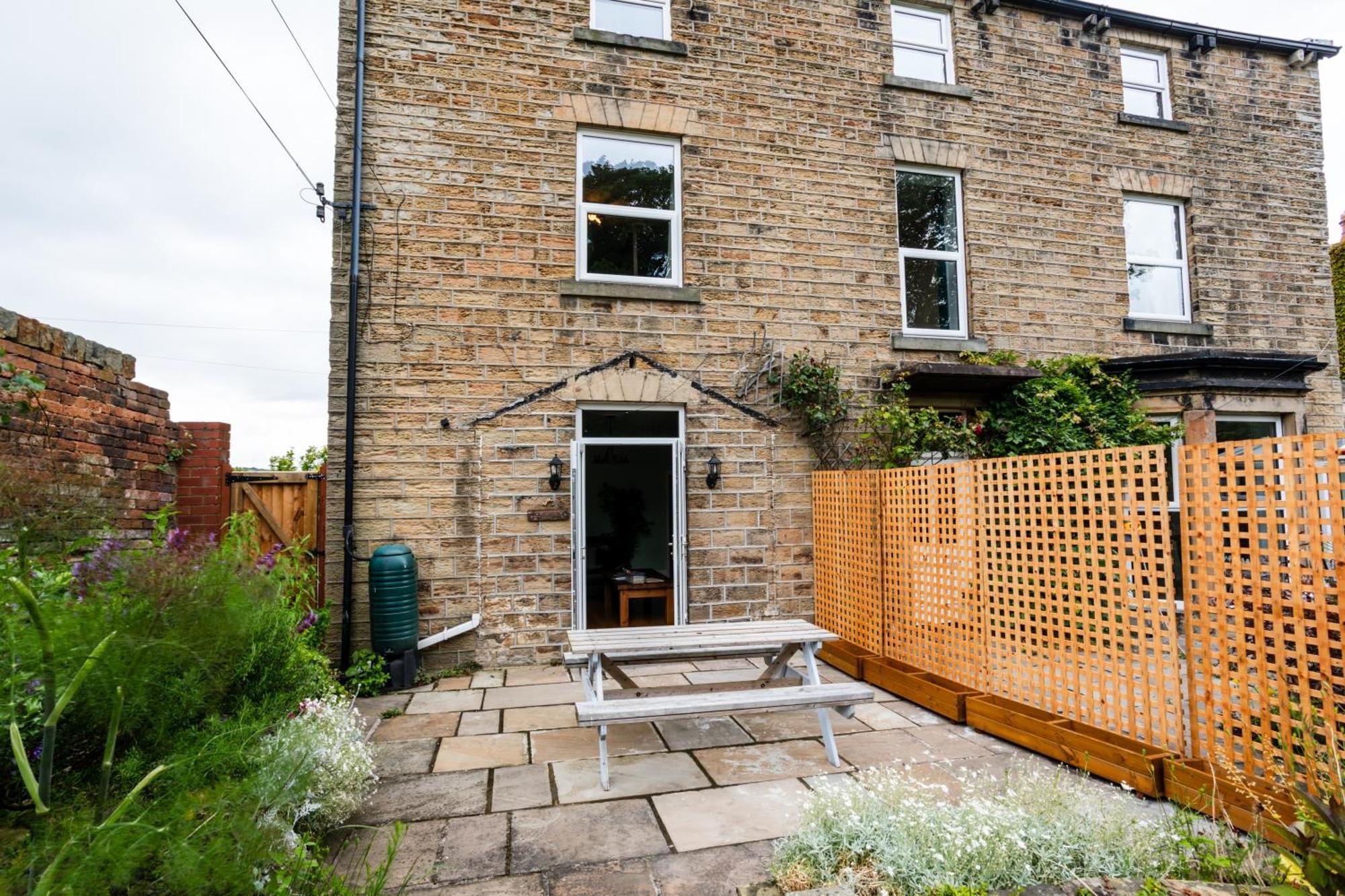 Holmfield House Villa Clayton West ภายนอก รูปภาพ